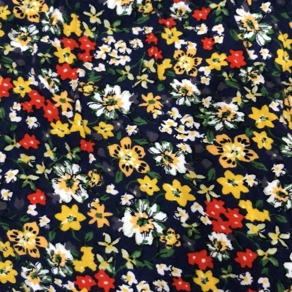 Francesca’s Collection AUW Wide Leg Jumpsuit Size Medium Navy Blue Floral Print - Picture 12 of 12